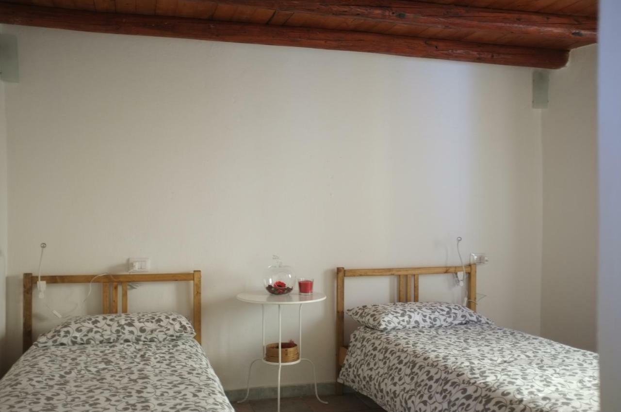 Bed and Breakfast La Medusa à San Teodoro  Extérieur photo